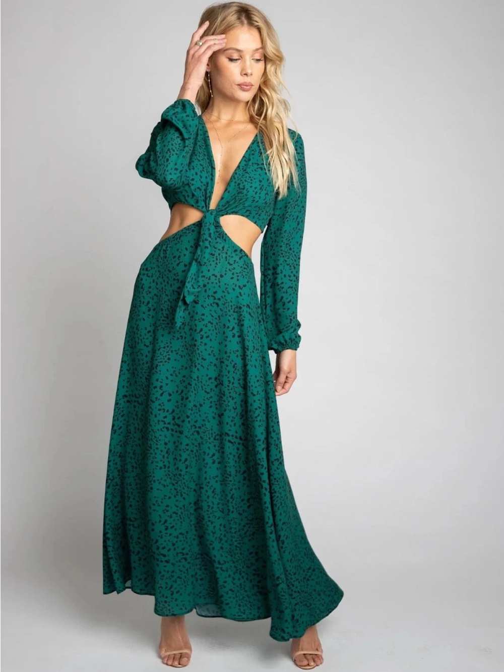 Resa Noelle Cut Out Maxi Dress Green Black Tie Front 2 Piece Set Small